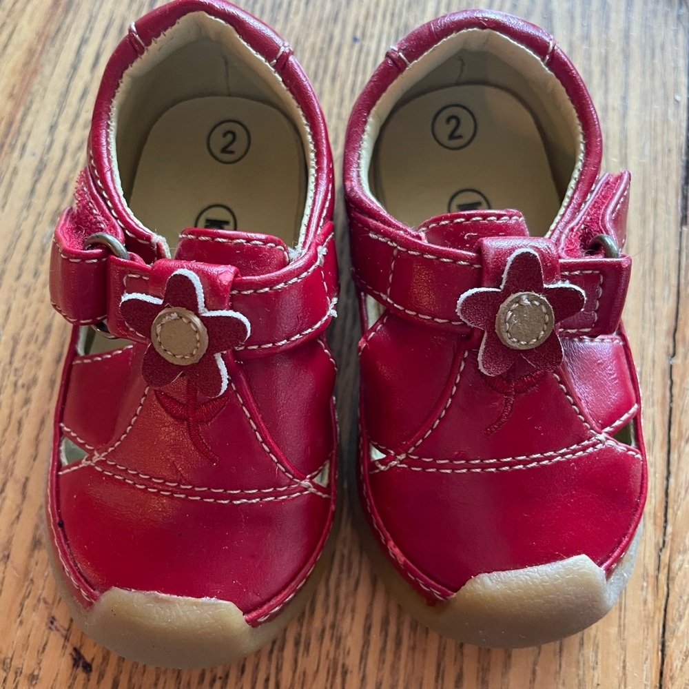 Kid Connection Red Flower Baby Girls Shoes Sz 2
